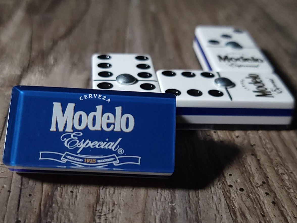 Modelo Especial - Professional Domino Set