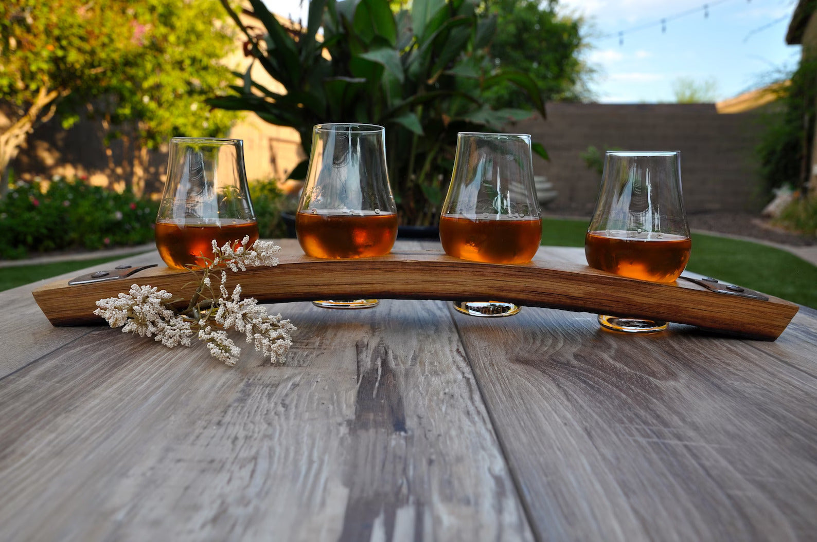 Bourbon Tasting Flight - With 4 Glencairn Glasses